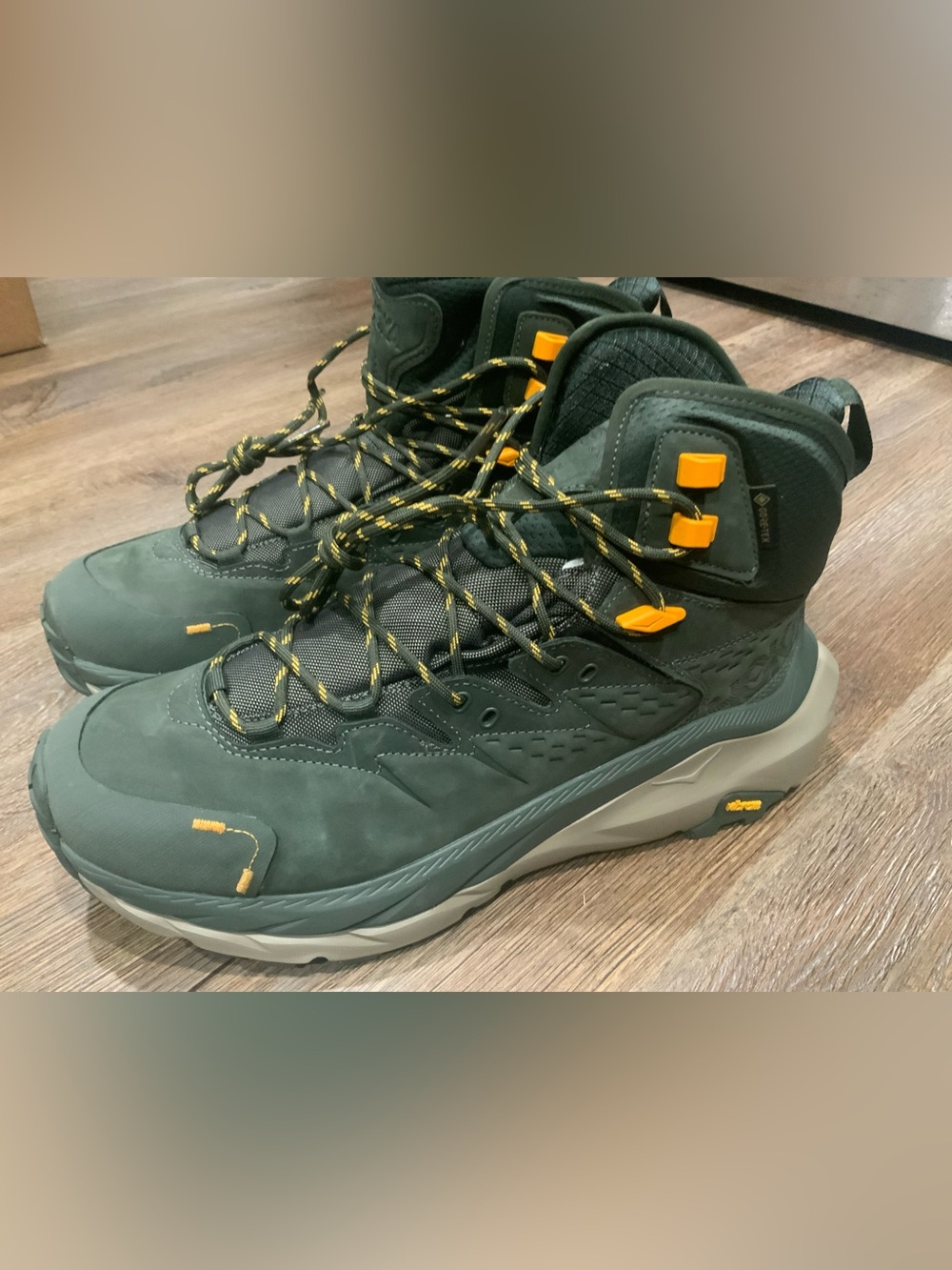 New HOKA Kaha 2 GTX Gore-Tex Hiking DBRYL Vibram Boots Shoes Men's Sz 10 D